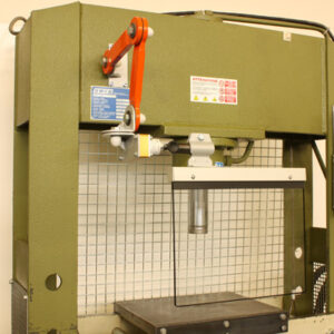 Tecno Piu hydraulisen puristimen suojalaite PBF 10